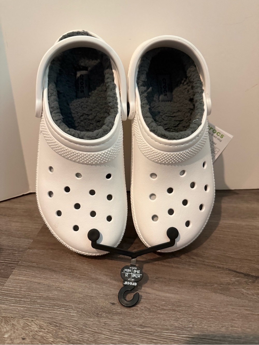 Crocs Classic Lined Clog (White / Grey)- Men's 7 / Women's 9- NWT